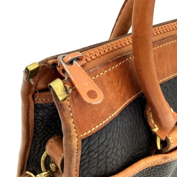 ❌SOLD❌ EUC [Dooney & Bourke] Classic Vintage Pebbled Black Leather Satchel - Picture 8 of 11